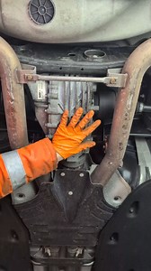 167K views · 2.9K reactions | First Differential Oilchange on my Maserati Quattroporte GTS | Marius RBE | Facebook