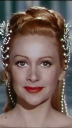 Martine Carol in Lucrèce Borgia (1953) #LucrèceBorgia #vintage #classichollywoodstars #celebrity