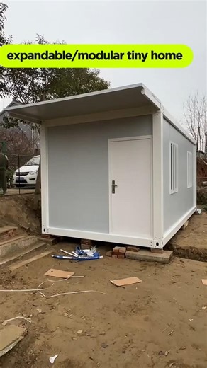 Setup in Minutes: This Portable Container House is Incredible!