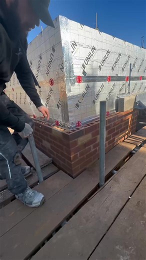 🧱 corners for show profiles for doe 🧱 #blakes #work #bricktok #explore #foryou #bricklayers #mortar #construction #bricklayer #profiles #bricks #mahoney | Mahoneybrick