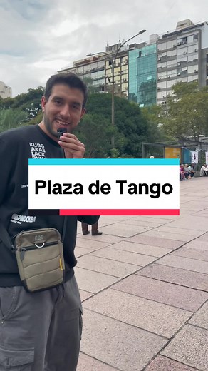 Disfruta del Tango en la Plaza Fabini de Uruguay