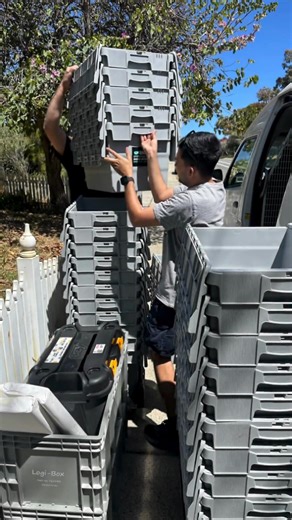 Choose a move that feels professional and responsible. Our reusable boxes reduce waste and increase efficiency. #BrandonsMovingBoxes #SustainableChoice #EfficientMove #PerthEco | Brandon's Moving Boxes | Facebook