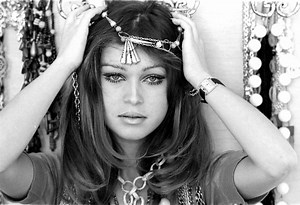 Marisol llega a Madrid: así es la exposición que homenajea a la actriz