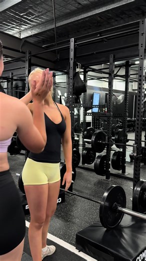 Butterfly Comp Training Workout | Ayvie