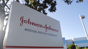 Hundreds of women who experienced painful side effects from pelvic mesh implants are set to get compensation for their suffering. | Sky News Australia