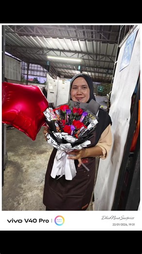 Alhamdulillah... Settle Delivery Segamat... Bouquet Chocolate Wish Card Balloon Foil Star... 22/01/2026... 🫰🫰🫰 Sila2 dtg kedai Akk Dhia beroperasi 11.00 pagi hingga 5.30 ptg... ❤️❤️❤️ Banggunan Arked Mara Segamat... Lot - LK4 Berhadapan Kedai Kasut Bundle, Dan Berdekatan Kedai SSM yer... 🫰🫰🫰 🌹 DhiaNina SurpriseGift 🌹 H/p : 0111-7996136 www.wasap.my/601117996136 📱📱📱 🌹 Farah BouquetSurprise 🌹 H/p : 011-27600931 www.wasap.my/601127600931 📲📲📲 🌹 Dhea FloristGift 🌹 www.wasap.my/60112