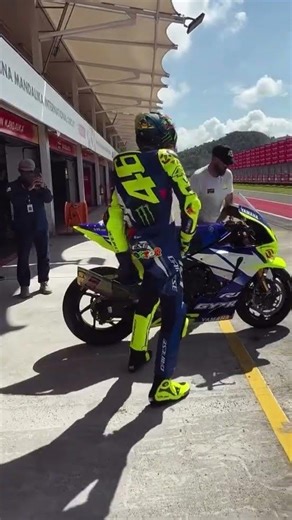 VR 46 😍💯👍 subscribe to my channel guy's Moto GP game 2021 live stream #motogpesports #motogpedition