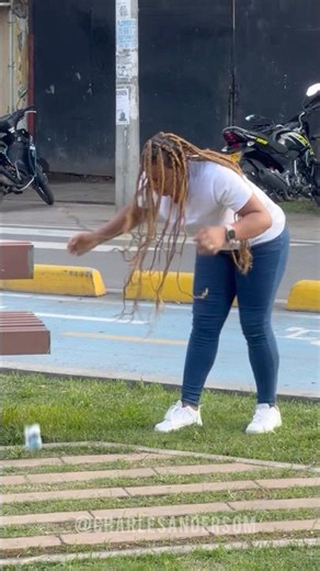 El DIN3R0 3l3ctric0🤣💶