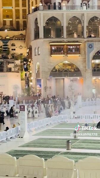 Exploring Makkah: A Journey Through Sacred Experiences