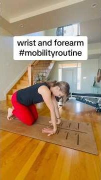 Do this WRIST AND FOREARM mobility routine if you work at a computer a lot #shorts