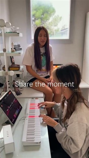 ❤️ Valentine’s Day vibe: no words, just music & lights