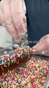 Share this with a friend who loves #pickles The Collab between @originalbananacompany and @fishtownpickles is wildly Good and tasty especially if you are a pickle lover like myself! OBC takes the best pickles in the tri-state region from @fishtownpickles and takes them up a notch by coating them with chocolate and layer of rainbow sprinkles! It’s the best collab/combination of salty and sweet! Available for a LIMITED TIME! Tag me if you try them! ———————————————- Follow @cutelildatenite for more