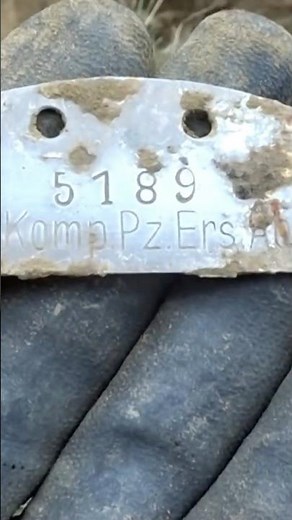 Panzer soldier with old tibia fracture - World War II exhumations