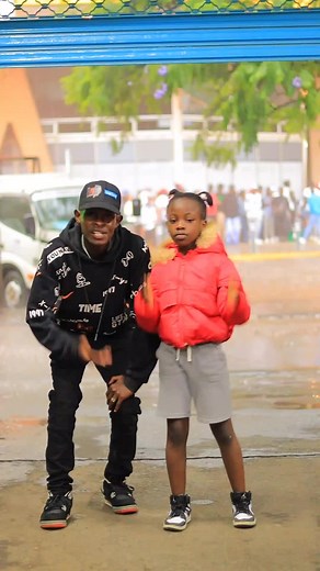 shake it to the max🥰🥰🥰 DC by:@Kangethe😤💯 @colloblue_udc @Pricky🦋💖 #ritamally #viralvideo #houseofbluekids #colloblue_udc #itspricky #tiktokkenya #fypviral #theclusterke #fyp #ppppppppppppppppppppppppppppp🥰