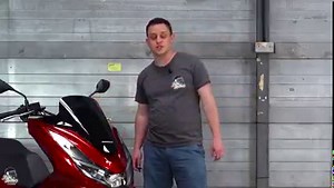 17 reactions | The Honda PCX 125 has been a dominant scooter in the 125cc market for well over a decade now. Offering great looks, performance and reliability it's a popular choice for both new and experienced riders. Join Brett as he takes the all new euro 5 version for a spin on some lovely country back roads! | Lexham | Facebook