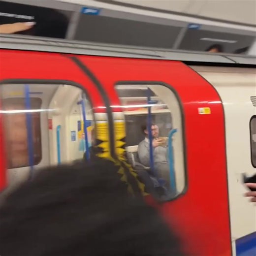 London — Europe’s Most Visited City What It’s Really Like in 2025 part-1 #vloge #vlogs #london | CoolVision