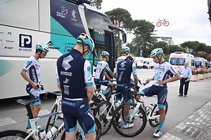 Bahrain Victorious, sta per finire il lungo "matrimonio" con Merida: in fase di definizione l'accordo con Bianchi