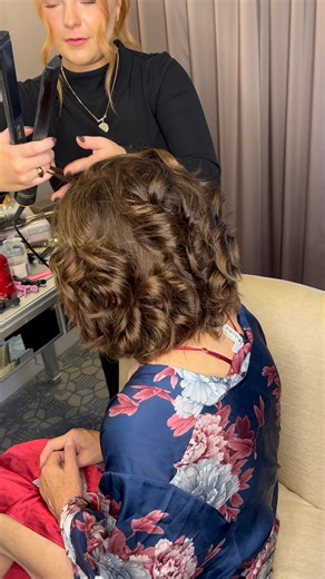 1.1K views | A little curl, a lot of magic ✨ Loving these special touches for the Mother of the Bride—because everyone deserves to feel gorgeous on the big day!  | GingerSnips | Facebook