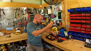 Today we review the GOOLOO battery jump starter. We see if it has the power to jump start a V8 truck, a diesel tractor and test the 12 volt cigarette functions. Product Amazon affiliate link https://amzn.to/2VMz7Gt Our merchandise, thank you for the support https://www.bonfire.com/the-kelleys-merch/ The thinker tinkerer shirt https://www.bonfire.com/the-kelleys-county-life-tinkerer/ Got ice shirts https://www.bonfire.com/the-kelleys-country-life/ This is our Amazon store with affiliate links to 