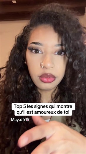 Top 5 signes qu'il est amoureux de toi