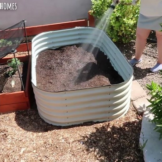 The Benefits of Owning an All-Metal Raised Garden Bed