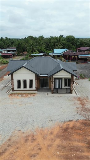 Throwback waktu serah kunci rumah Encik Murrad dekat Air Hitam Bt 16 Muo 😁 #rehomeworks #kontraktor #binarumahatastanahsendiri #malaysia #mewah