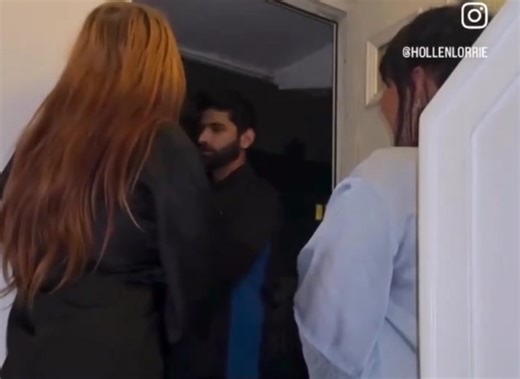 British Girls create extreme online controversy with this clip of them receiving a Pizza.