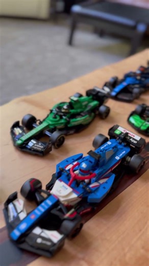 Building a Full F1 LEGO Set