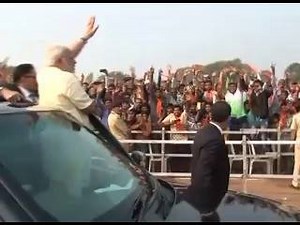 567K views · 10K reactions | Memorable moments in Anand. Thank you for the affection! | Narendra Modi | Facebook