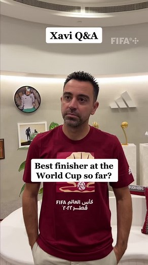 Xavi's Love for Messi | FIFA World Cup Friendship Moments