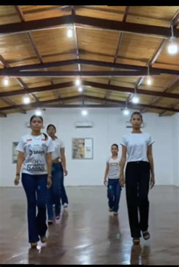 Primera Pasarela Grupal con nuestros Nuevos Talentos ☺️ La agencia de Marcos Rodriguez Producciones tiene las puertas abiertas para ti!! #mrpagency #mrp #agenciademodelos #sanfelipeyaracuy #modelointegral