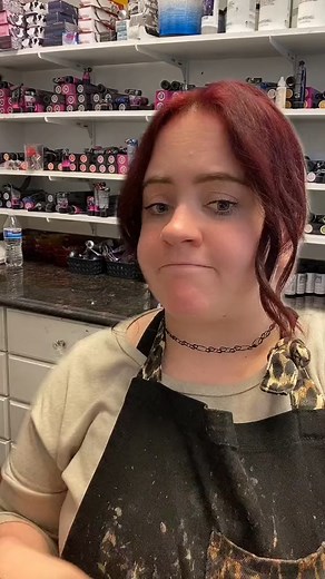 878K views · 10K reactions | Another similar story like the one from yesterday! #reels #hairstyle #hair #theresavandamstylist | Theresa Van Dam | Facebook