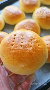 Pan de Coco 😋 #fyp #filipinobread #Liely #baking #pandecoco #highlights | Liely