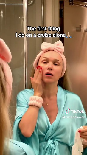 Tips for women traveling alone on a cruise🛳️🙏🏼 #cruise #cruisetips #safetyfirst #safetytips #womansafety