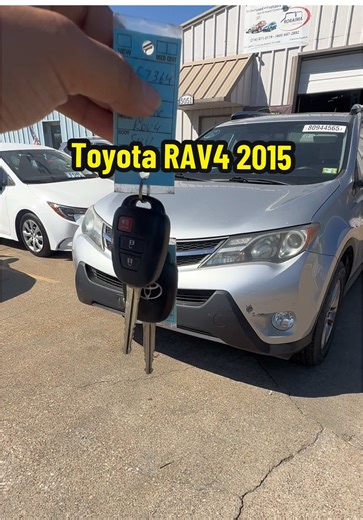 Hoy llegó esta Toyota RAV4 2015 que les parece ??? 🤩😮‍💨 a mi me encanta 😻 #toyotarav4 #toyotarav42015 #llego #autos