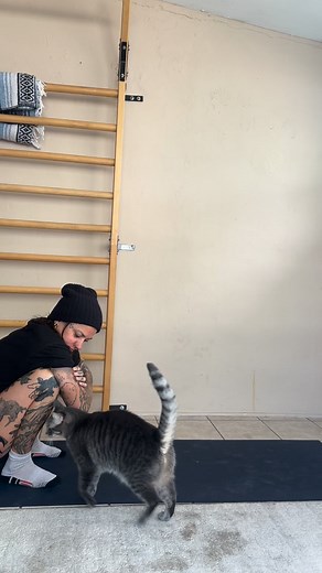 You cannot change other people. But you can change yourself, your mind, and your environment. I like to keep up with my friends in my many homes. I was talking to a long time friend who would bring up the same complaint every time we talked and finally I said something. How many times are you going to complain about this? Nothings changing. Complaining inventing are different things than processing. Complaining inventing to your friends or two other people that will listen is often you just gett