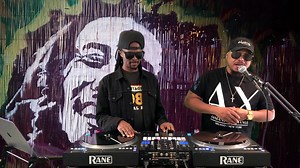 18K views · 1.7K reactions |  Out of retirement and back with a bang!  Don't miss "The Vibe Room - Reggae Anthems" ft. MC FireKyle, premiering TOMORROW!  Get ready to jam at www.youtube.com/supremacysounds2003 and www.supremacysounds.com  #TheVibeRoom #ReggaeRevival #DJSimpleSimon #MCFireKyle #ReggaeAnthems #feelthevibes | Simple Simon | Facebook