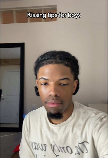 Kissing Tips for Boys: How to Make Your First Kiss Perfect