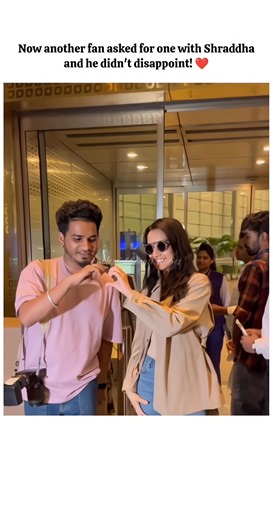 which heart is your favourite ❤️?#shraddhakapoor #rashmikamandanna