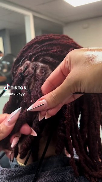 Creative Pipe Cleaner Curls Hairstyle Ideas for Locs