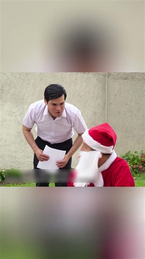 🎅 Honesty Test: The Santa Boss Who Chose Character Over Skills 💼✨
