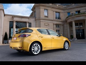 Real World Test Drive 2013 Lexus CT200h