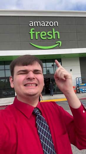 Amazon Fresh Food Review! Let’s Try Their Hot Bar And See How It Taste! #amazonfresh #amazon #amazonfood #amazonmusthaves #foodcourt #foodcritic #pizza #brookie #foodreview #eating #eatingshow #foodtiktok #viral #fyp #fypシ #foodtok #tastetest #amazongo #groceryshopping #grocerystore #food