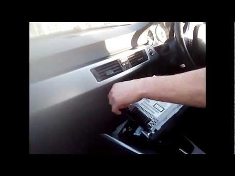 Radio Removal BMW 3 Series / 5 Series | JustAudioTips