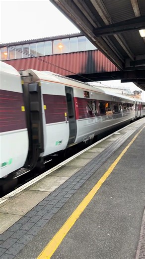 LNER Class 800/1 departing York #train #railvlogger #trainspotting #railwaycontent #trainwatching