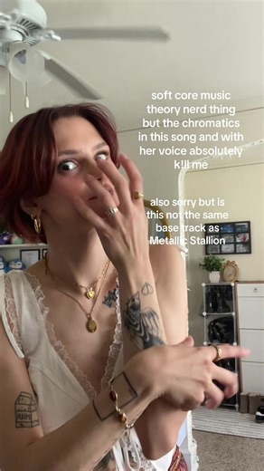 Exploring Music Theory in Marina And The Diamonds' Tracks