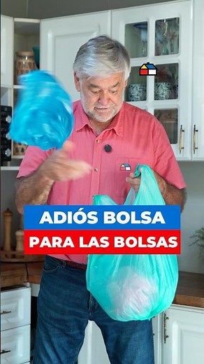 Haz un dispensador de bolsas para tu cocina