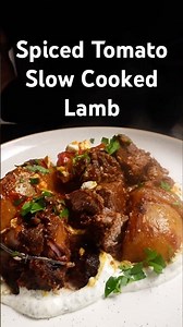 Spices Tomato Slow Cooked Lamb - one pot heaven #slowcooking #lambrecipe #onepotmeal #lamb