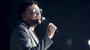 Andrés Cepeda is one of the most recognized Colombian artists on the Latin American music scene. Experience this romantic, multi-genre singer-songwriter and three-time Latin Grammy® winner live next week! Andrés Cepeda es uno de los artistas colombianos más reconocidos del panorama musical latinoamericano. ¡Vea en vivo a este cantautor romántico, multigénero y tres veces ganador del Latin Grammy® la próxima semana! 🎫: https://www.strazcenter.org/events/2324-season/music/andres-cepeda | Straz Ce