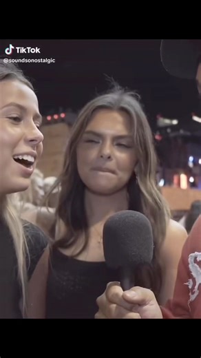 Everyone been asking for my hawk tua video haha #didyouknow #nowayguy #todayyearsold #todayilearned #lifehack #toolhack #nowyouknow | Shaun Umscheid - What? Nooo Waaay Guy